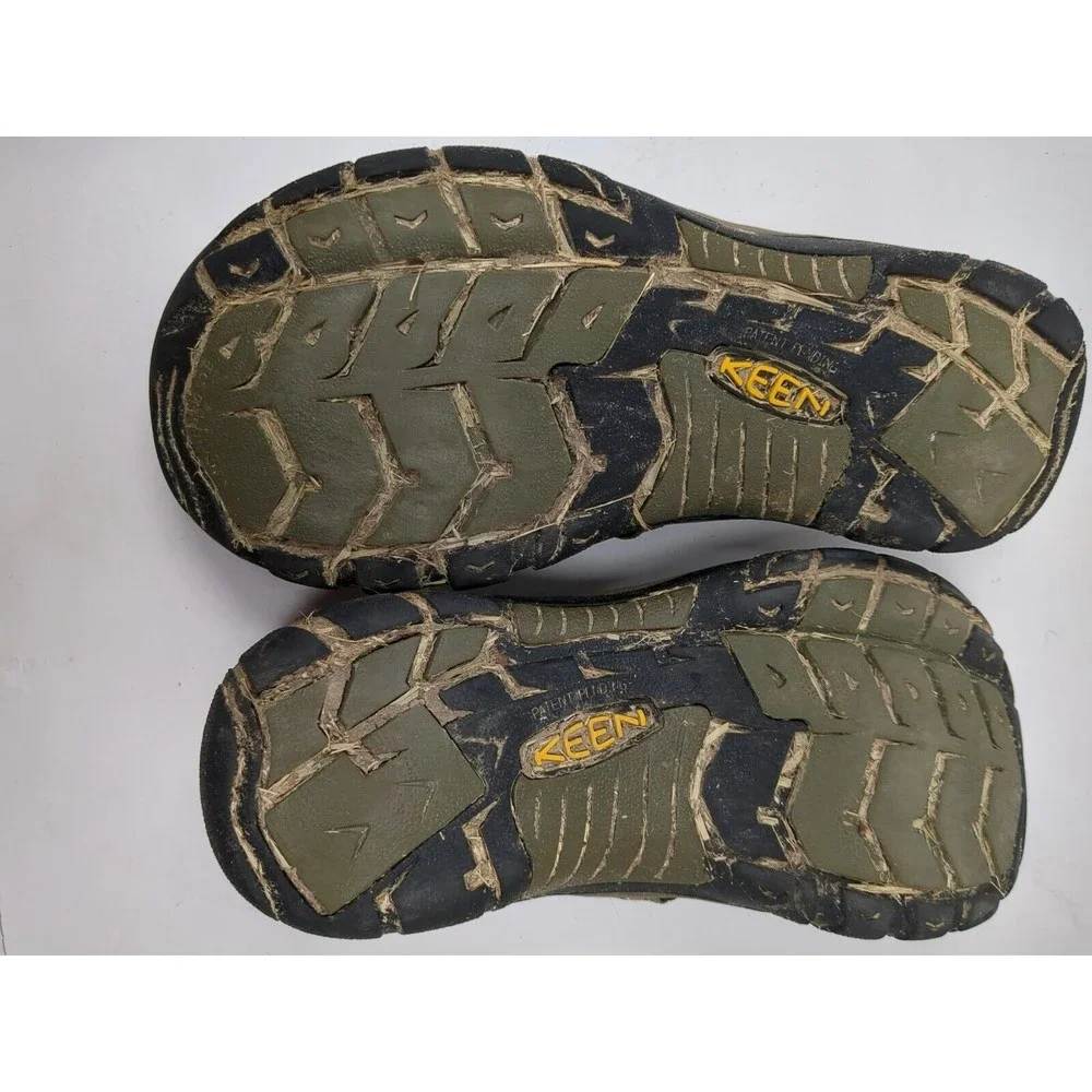 KEEN Sandals Newport H2 Youth‎ Size 6 Waterproof Hiking Water Sport Shoes 9212